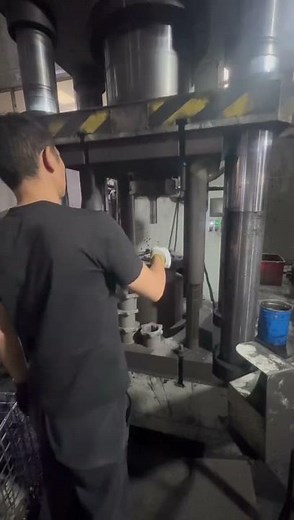 🔩 Cold Extrusion Manufacturing in Action!