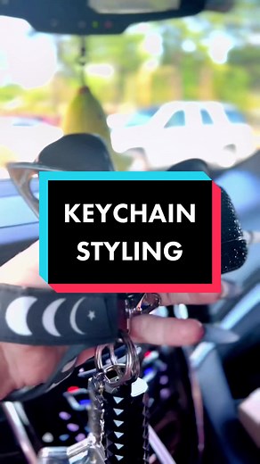 How i styled my keychain 🖤🦇 #keychain #househardy #selfdefense #gothtok #alt #gothic