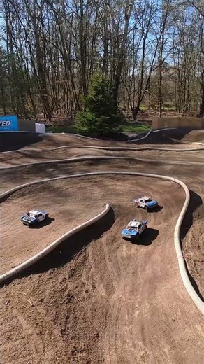 Shiroi, the shape of your body, it's blue #teamcorally