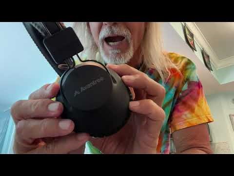 How to charge the Avantree Headphones