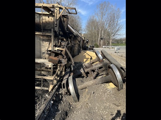 Train derailment closes Saginaw Township roadway near Tittabawassee River