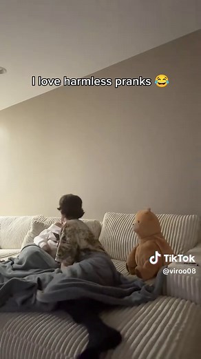 Moving Teddy Bear Prank: Hilarious Comedy Moments