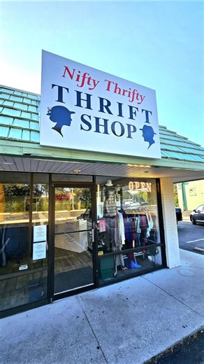 Here's your sign! New sign is up at Market St and it is HUGE. You can't miss us now! Stop by and check it out in person! See you soon!!!! | Nifty Thrifty Thrift Shop