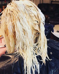 How to Dye Hair Grey Without Bleach? Is It Possible?