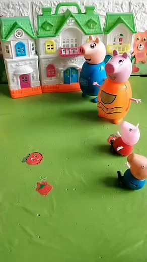 peppa pig plays #toys #peppapig