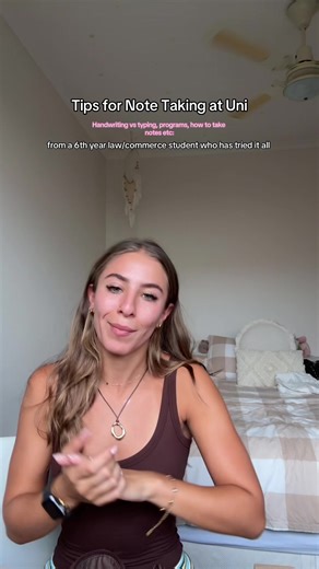 Tips you need to know before your first day of uni! How I structure my notes as a 6th year law and commerce student, what programs I use and my recommendations! This will help you prepare for uni! #unitips #lawstudent #lawschool #notetaking #studytips