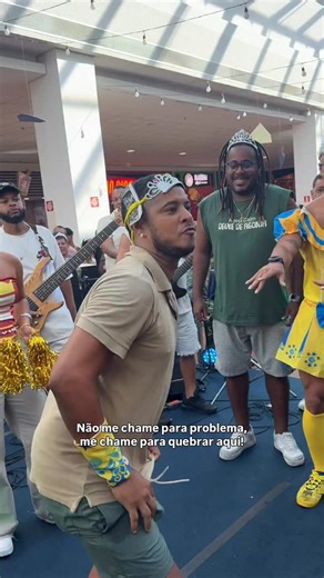 Quebrando e amassando em qualquer lugar. 💥💃🏻 #muquiranas #empurrapiatã #piatafm | Piatã FM