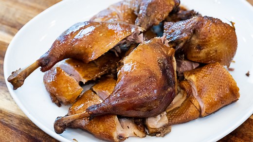 Hunan Style Soy Roasted Duck (湖南酱板鸭)