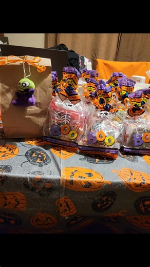 Today, Lyric got to wear her Halloween costume to school! She went as Addison from Disney Zombies 3 💙✨. We also made Halloween treat bags for her class and teacher. #Alien #disneyzombies3 | Rosemary Sanchez