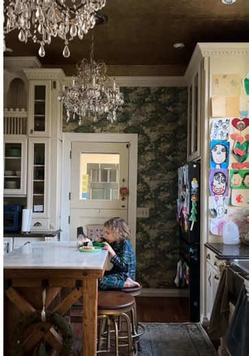 Understanding the Meaning of 'Hot Stuff' in Relationships