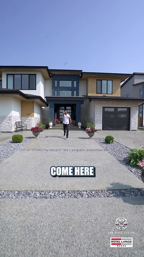 ✨ **Ultimate Luxury Awaits** ✨ 🏡 Welcome to **Diamond Estates** in Leduc! Step into this **MAGNIFICENT MANSION**—a true masterpiece of luxury living! With over **3,565 sqft** of opulent living space plus a fully finished basement spanning over **1,539 sqft**, this home boasts **7 fireplaces**, **6 bedrooms**, **4.5 baths**, and **2 steam showers**—truly living in the lap of luxury! 😍🔥 As you enter the grand foyer, you're welcomed into modern opulence. The stunning living room features a one-o