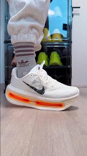🔥 NIKE VOMERO PREMIUM UNBOXING — Nike’s Most Comfortable Running Shoe Yet? 👟☁️⚡