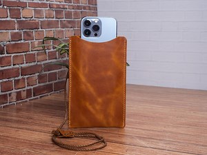 Handmade Genuine Leather Slim Phone Bag for Travel, Leather Sling Case, Crossbody Bag, iPhone Pouch With Strap, Phone Case With Card Holder - Etsy