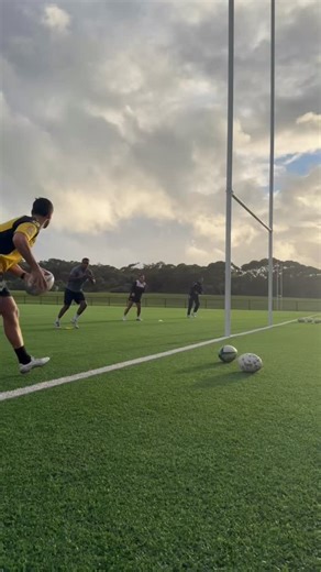 Skills on skills 🦁 #riseuprugby | Rise Up Rugby