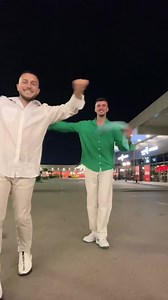 65K views · 657 reactions | Lujani quna  | Vajtuse - Shumë të mira - Muzikë Live | Facebook