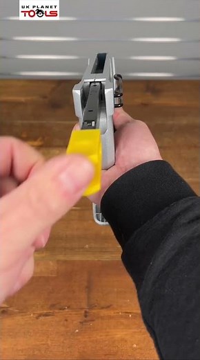 Meet STANLEY FATMAX® 2-in-1 Multi Tacker #ukplanettools #stanleytools #handtools #ToolsOfTheTrade