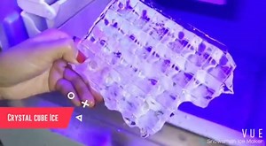 448 reactions · 19 shares | Buy Cube Ice Making Machine | Improve Your Business ROI‎ Capacity: 60kg /Day Dimension (L*W*H): 530mm*580mm*850mm Experienced technical support with the ice factory design! Save your time and energy! | Snowsman Ice Machine | Facebook