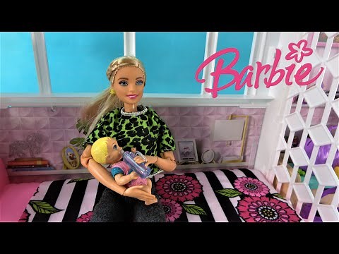 Barbie and Ken Bring Their Baby Home Story with Barbie Sisters Decorating and Cleaning Barbie House