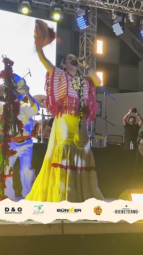 Lila Downs - Mezcalito | Al chileajo