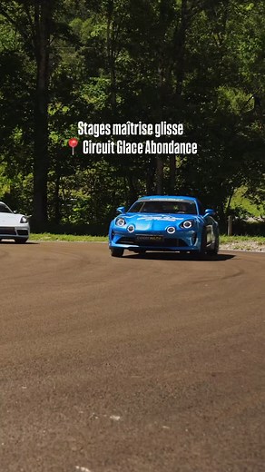 En Alpine A110S ou Porsche Cayman T 💨 #abondance #circuitglaceabondance #drift | Circuit Glace Abondance
