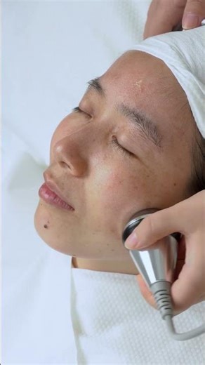 How Ultrasound Handle Enhances Skincare Absorption for the Face | Model: LS-77D1