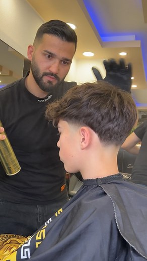 1M views · 4.7K reactions | #hairstyle #tutorial #taper #burstfade #fade #boxer | Salon Layes | Facebook