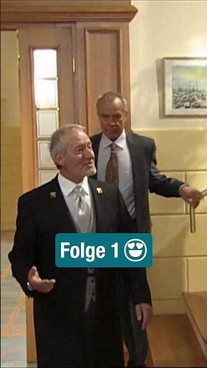 1. Mal die Treppen im #Fürstenhof runterlaufen! 😍😯 #sturmderliebe #1Folge