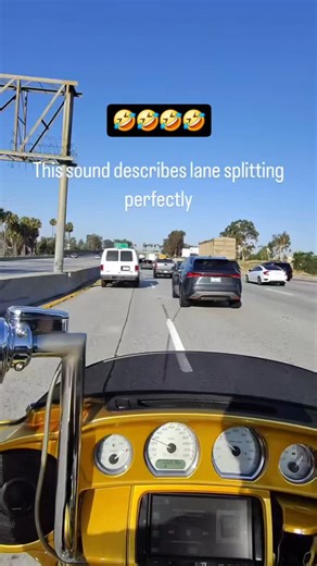 Ik at 80% percent of you do this in the jams. #bikelifestyle #fyp #lanesplitting | Cory Ryan | Facebook