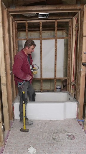 Caste Iron Tub Removal Tips for DIY Home Improvement