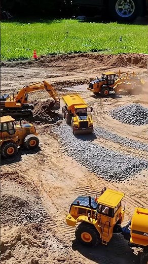 Flawless RC Road Construction Crew in Action! 🚧🔥 #Shorts