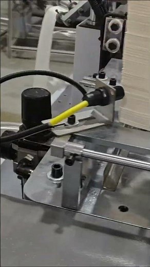 simple model paper cup machine make 12oz paper cups