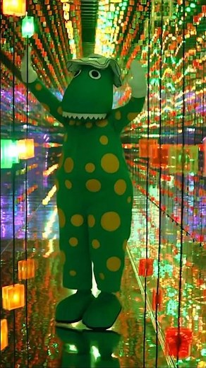 Dorothy the Dinosaur has got the moves! #thewiggles #dance #club