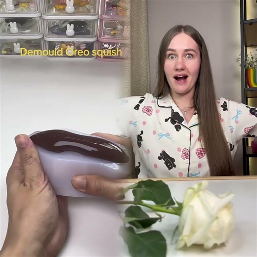 Color Changing Rose 🌹 I see this for the first time #lifehacks #hacks #experiment #asmr