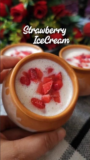 Make Strawberry IceCream Just like Natural 's in just 5 ingredients !!!