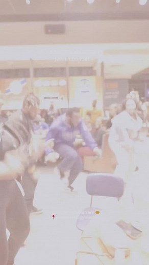 Our community > 🙏🏽 Yes we gon celebrate fire soul food in LA 🔥🧇 Throwback to HBCU night at our Soul Food restaurant: Fixins Soul Kitchen at LA Live 🙏🏽✨ Community is everything right now! Keep on communing and coming together, it will always keep us strong. Joy is revolutionary. Especially when it’s the last they want you to do, make sure to keep dancin and singing. And enjoying some good ole soul food ;) Come check us out! Fixins Soul Food Kitchen 🔥✨🧇 🎧: DJ L-Double-E 🎥: @djldoublee #b