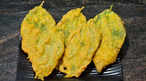 563K views · 2.4K reactions | Title :- खाऊच्या पाणाची कुरकुरीत भजी...