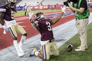 Top USFL Running Backs 2023: Matt Colburn, Alex Collins, Darius Victor, and Others