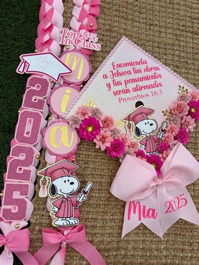 Custom Grad Cap Topper - Etsy