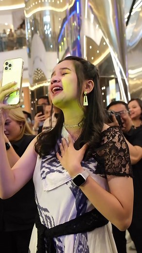 RINDU TAPI GENGSI. 11 November 2023, opening Queen City Mall Semarang, full house. Semoga di Mall ini akan banyak rindu yang dituntaskan. Uhuy. #AnjiMusic | Anji Manji