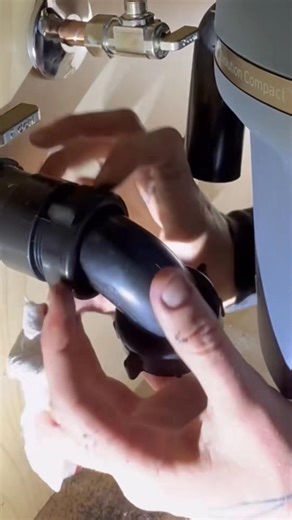 1.4K views | HOW TO INSTALL GARBAGE DISPOSAL! Using- @oatey_co & @dahlvalve . . . ☑️like our content ☑️follow for more! . . . #garbage #drain #drains #gross #nasty #dirty #disposal #work #how #howto | HD Plumbers. | Facebook