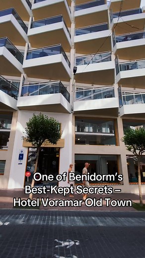 Tucked just steps from the beach in Benidorm’s Old Town, Hotel Voramar blends elegance, location and comfort in all the right ways. Spotless rooms, smart reception, great entertainment space, and that rooftop pool and bar… absolutely spot on. It’s one of my personal favourites – and once you’ve seen it, you’ll know why.👉 Thinking of booking or just want to know more? Message me – I’ve got all the details. #voramarhotel | Benidorm Resort Expert