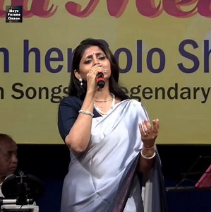 Hai Isi Main Pyar Ki Aabroo Tu | Sangeeta Mekekar | Klub Nostalgia Naye Purane Gaane Original Credit:- Singer: Lata Mangeshkar Music: Madan Mohan Lyrics: Raja Mehndi Ali Khan Movie: Anpadh 1962 Raag: #new #love #song #viral #post #music #video All credit goes to rightful owners none of the clip belongs to this page. | Naye Purane Gaane