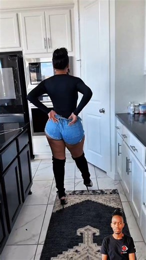 Discover short jeans for Megan Thee Stallion dance like Lover Girl music! edm SBI TECHN music mix