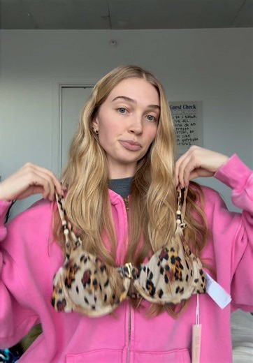 Currently on Island Time @cupshe_official ☀️ Use code ISLE15 for 15% off on orders $70 . @Cupshe Swim & Apparel #CupshexLexiRivera #CupshePartner