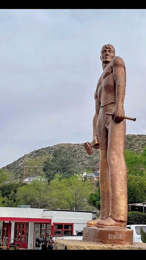 3.2K views · 157 reactions | Beautiful Bisbee art photography by BisbeeArt. Bisbee Art Follow 4 more. Street scenes from the historic mining town of Bisbee, Arizona Just south of Tucson. Lovely and charming town located in the Mule mountains which is filled with art and shops and food and festivals, and live music. Take a #roadtrip #adventure soon. #streetphotography #bisbee #photooftheday #art #az #thankful ‼️ #TopFans | Bisbee Art | Facebook