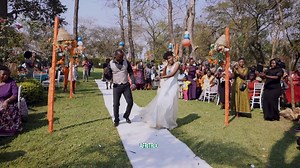 The Hiphop Wedding Entrance Lawrence & Dr. Winnie's full entrance! | Afritrix Pictures - Social TV
