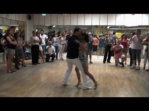 4 FIGURAS DE BACHATANGO