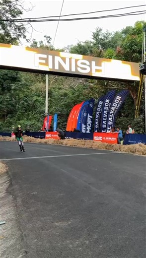 12K views · 200 reactions | Estas son las ganadoras de Women Inline en Tamanique. Alef Torres  se corona con el primer lugar, junto a: -Ana Isabel Estrada Lopera  -Nancy Mayerl Soriano Ortiz  -Lina Yara  ¡Felicidades a todas! | Ministerio de Obras Públicas | Facebook