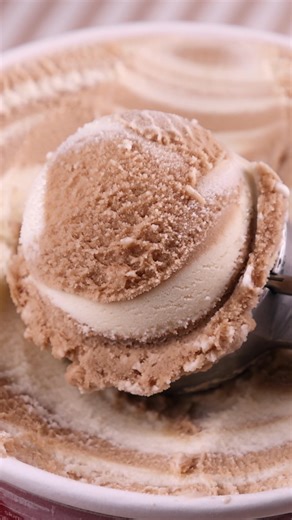 408K views · 11 shares | Summer is cooler with Blue Bell. And, don't forget the floats! Enjoy a bowl of our delicious ice cream float-inspired flavors. Dr Pepper® Float is our creamy vanilla ice cream swirled together with a Dr Pepper flavored sherbet. A&W® Root Beer Float Ice Cream is our creamy vanilla ice cream swirled together with an A&W Root Beer flavored sherbet. Now available in the half gallon and pint sizes. | Blue Bell Ice Cream | Facebook