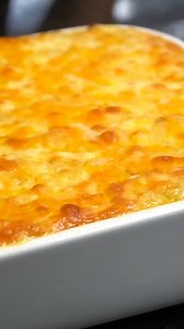 Master the art of creamy 5 cheese mac & cheese 🧀🎯 #reels #macncheese #cheesyrecipes #foodhacks | Mr. Make It Happen